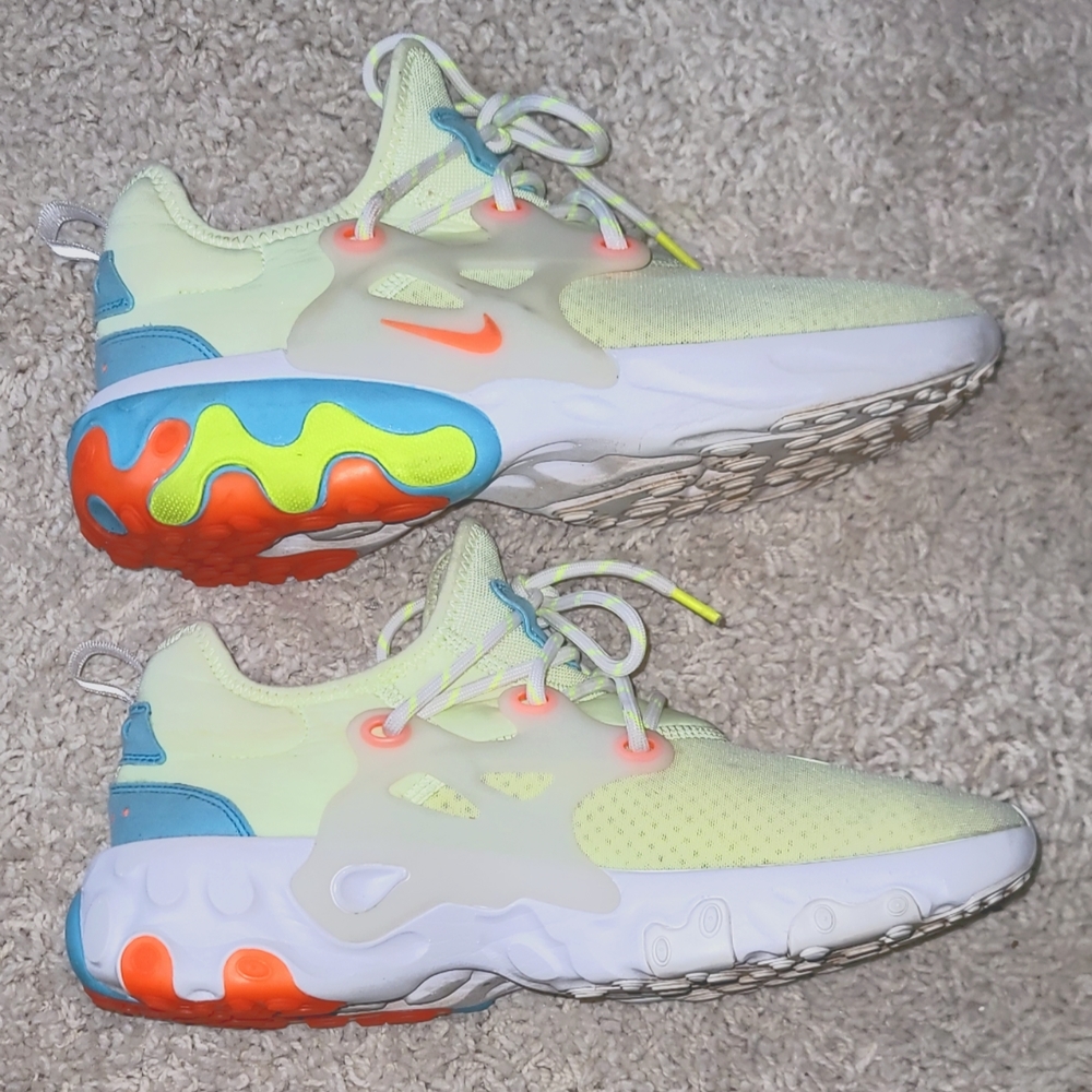 Nike React Presto Psychedelic Lava Barely Volt AV2605-700 Men’s Size 10